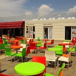 Side Win & Hotell
