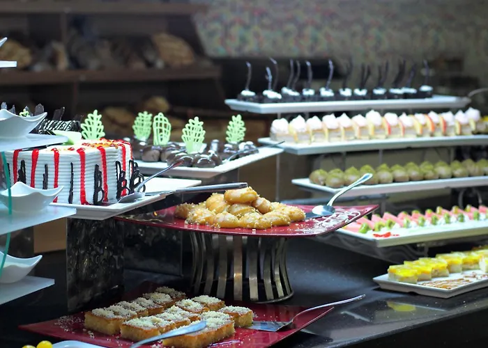 Side Win & Hotell 3*