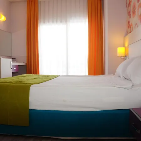 Отель Side Win &