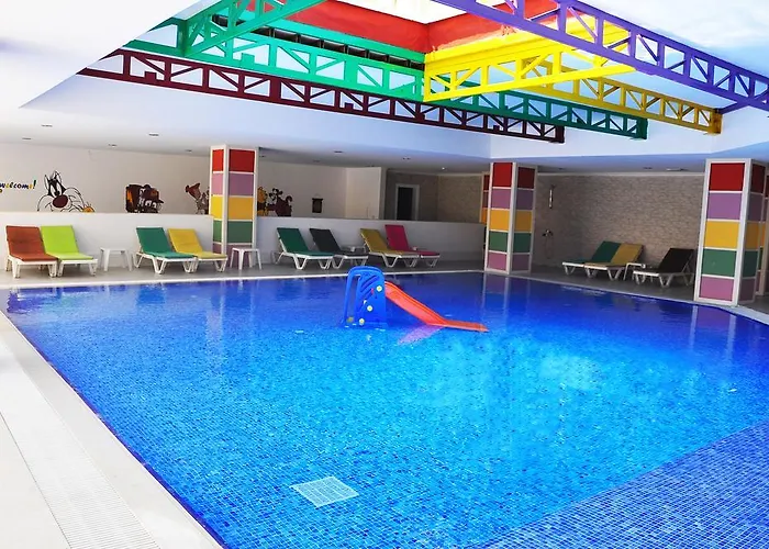 Side Win & Готель